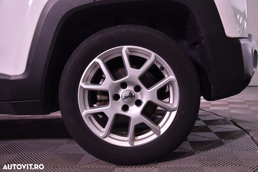 Jeep Renegade 1.5 FWD AT7 MHEV Limited - 13