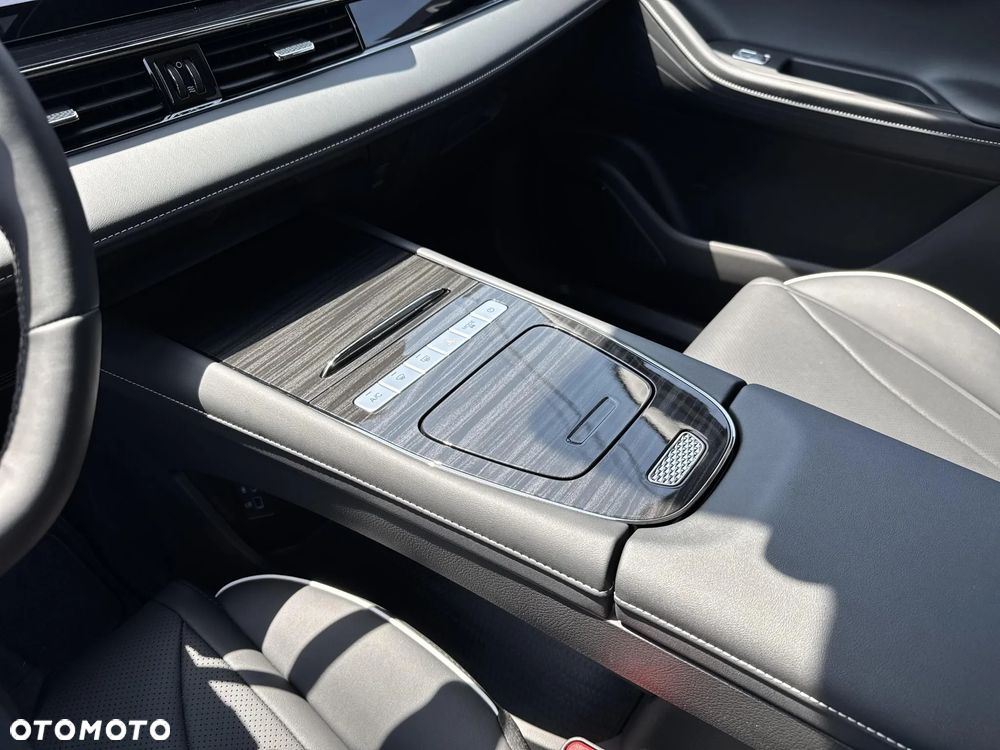 Omoda 5 1.5 T-GDI Hybrid Premium DHT - 14