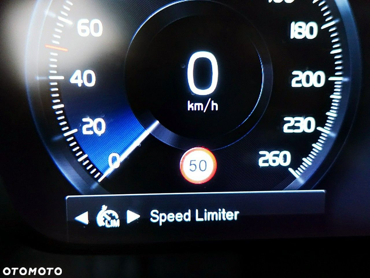 Volvo XC 90 - 25