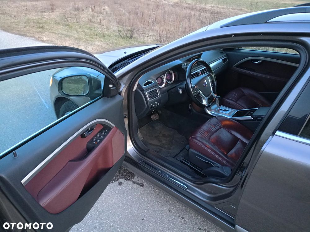 Volvo V70 D3 Geartronic Momentum - 10
