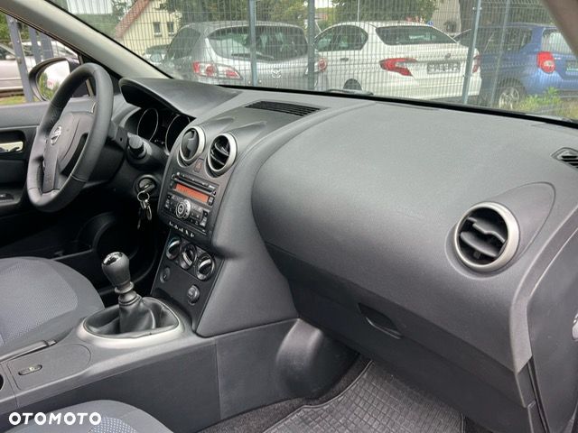 Nissan Qashqai - 14
