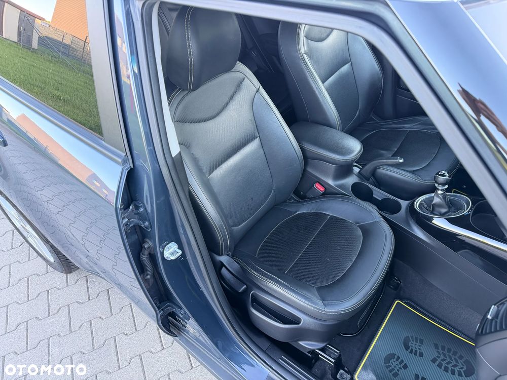Kia Soul 1.6 CRDI Spirit - 29