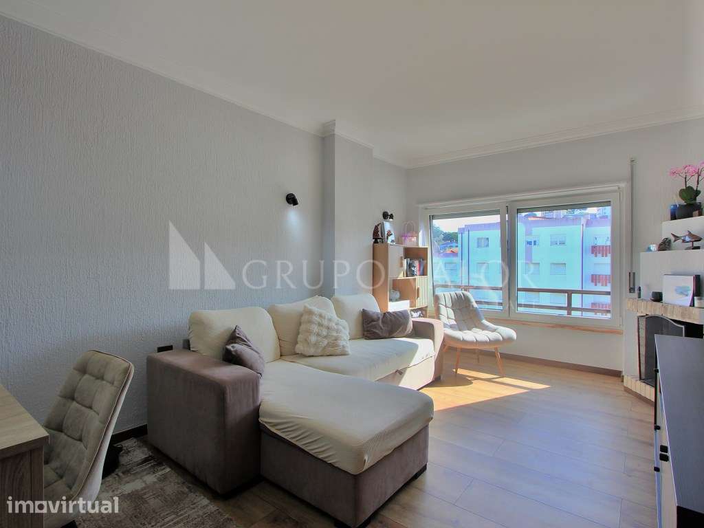 Apartamento T2 com arrecadação, em Rio de Mouro - Grande imagem: 4/26