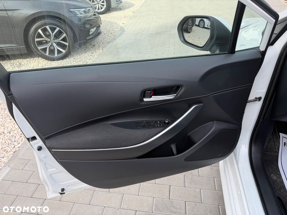 Toyota Corolla 1.8 Hybrid GPF Comfort - 17