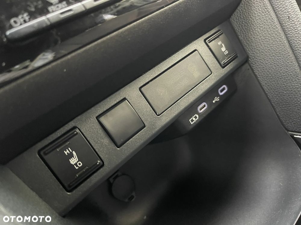 Toyota Yaris Cross Hybrid 1.5 Executive - 21