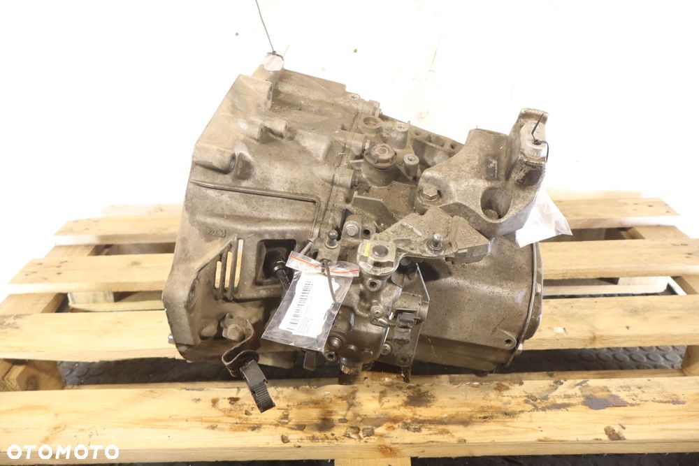 SKRZYNIA BIEGÓW 6 BIEGOWA PEUGEOT 308 II 1.2 20EA52 - 4