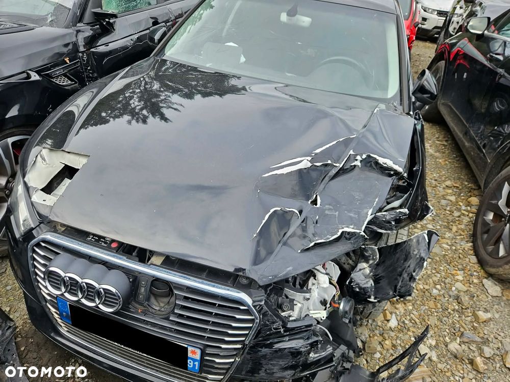 Audi A3 Sportback 1.4 TFSI e-tron Attraction - 6