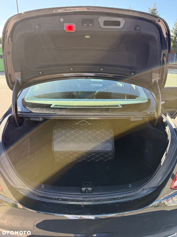 Mercedes-Benz Klasa C 300 7G-TRONIC - 9