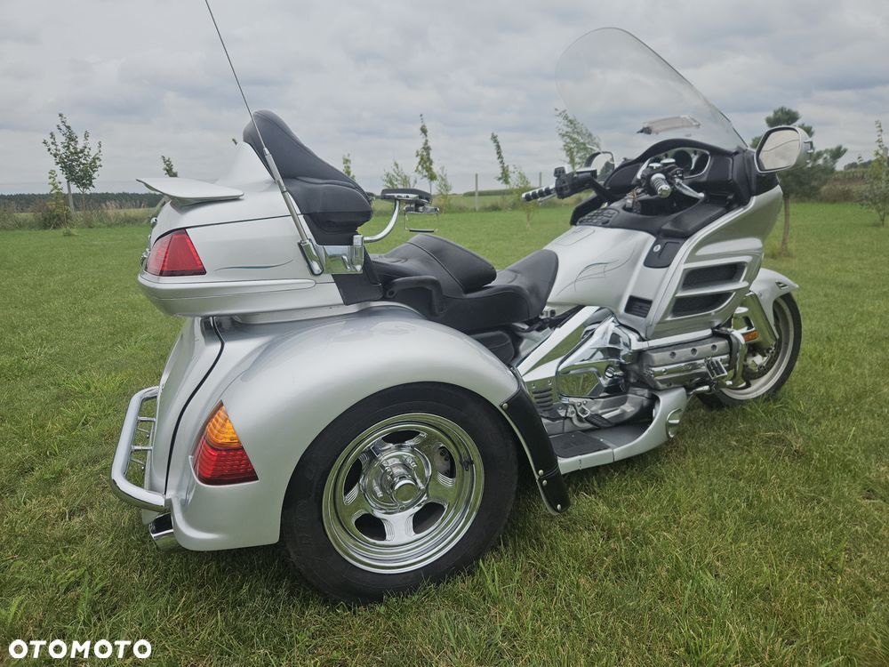 Honda GL - 3