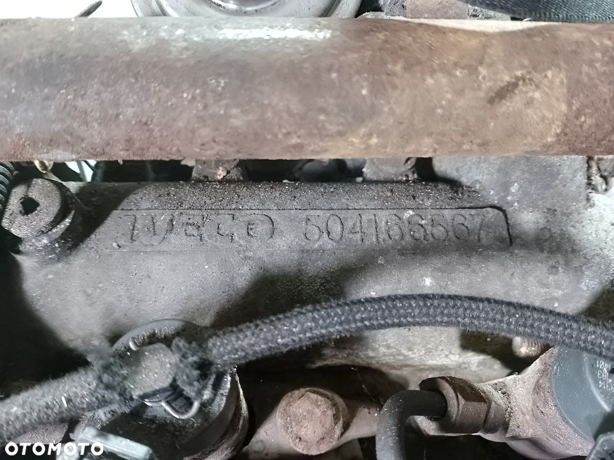 SILNIK IVECO DAILY III 3.0 HPI - 9