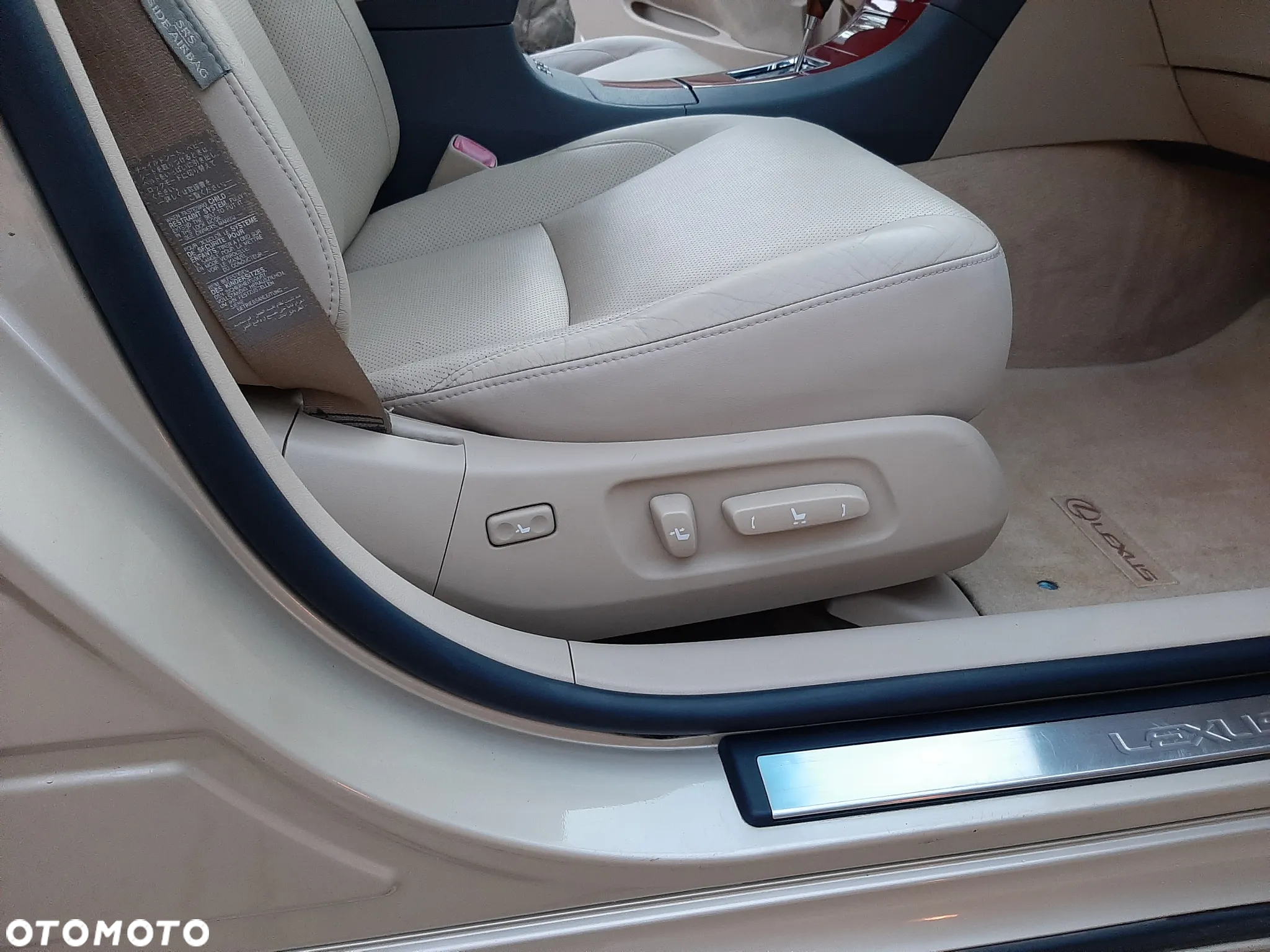 Lexus ES 350 - 20