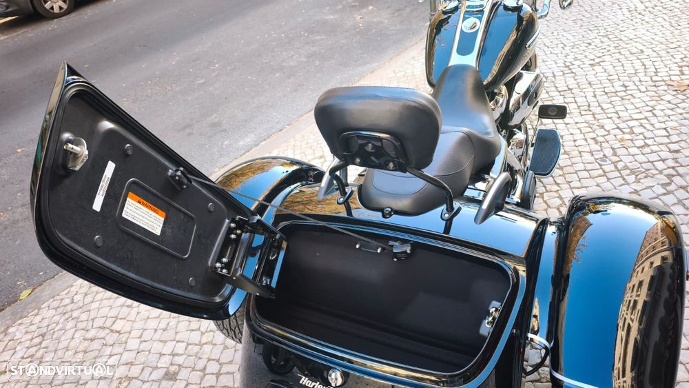 Harley-Davidson Tour Trike Freewheeler - 15