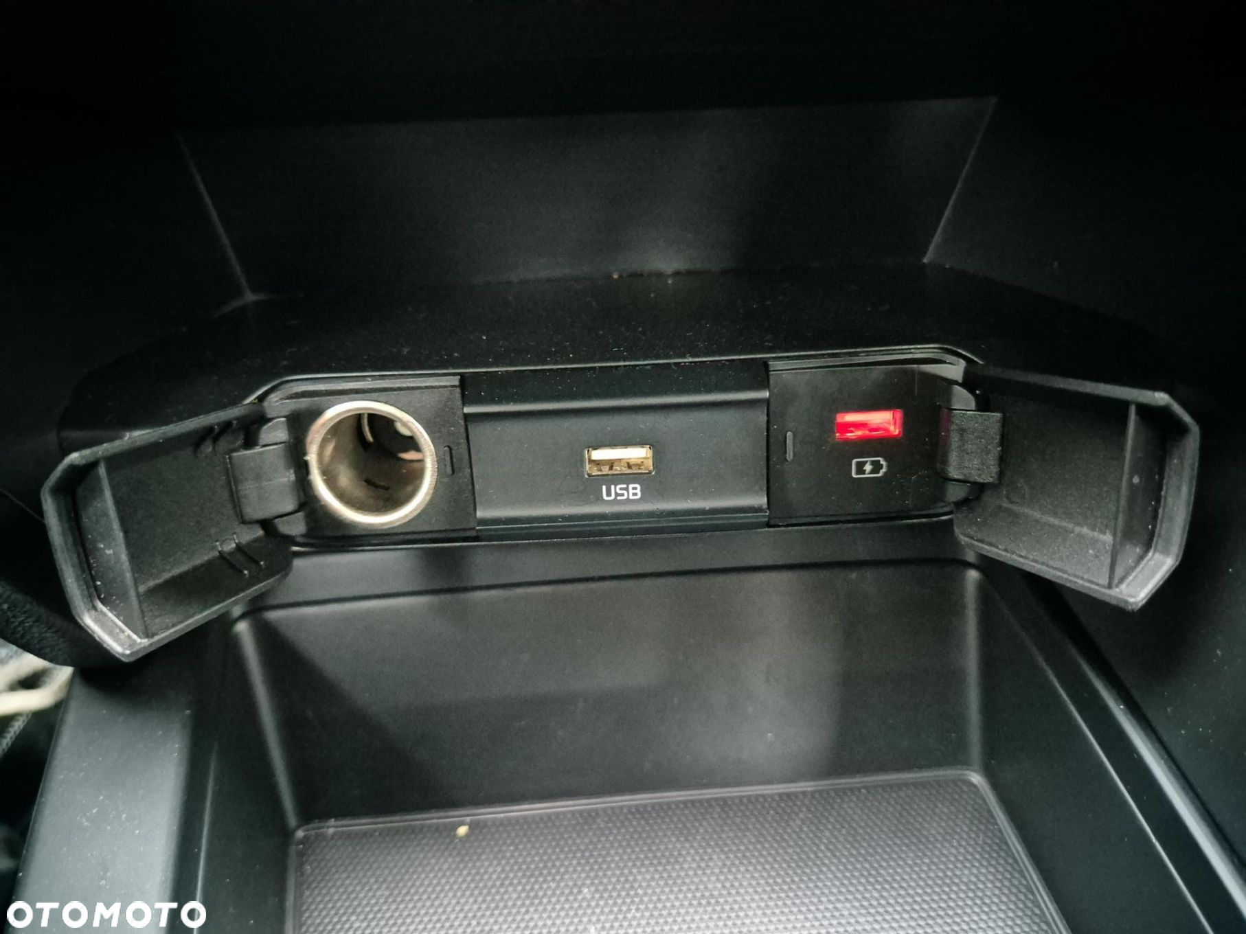 Kia Ceed 1.5 T-GDI M - 24