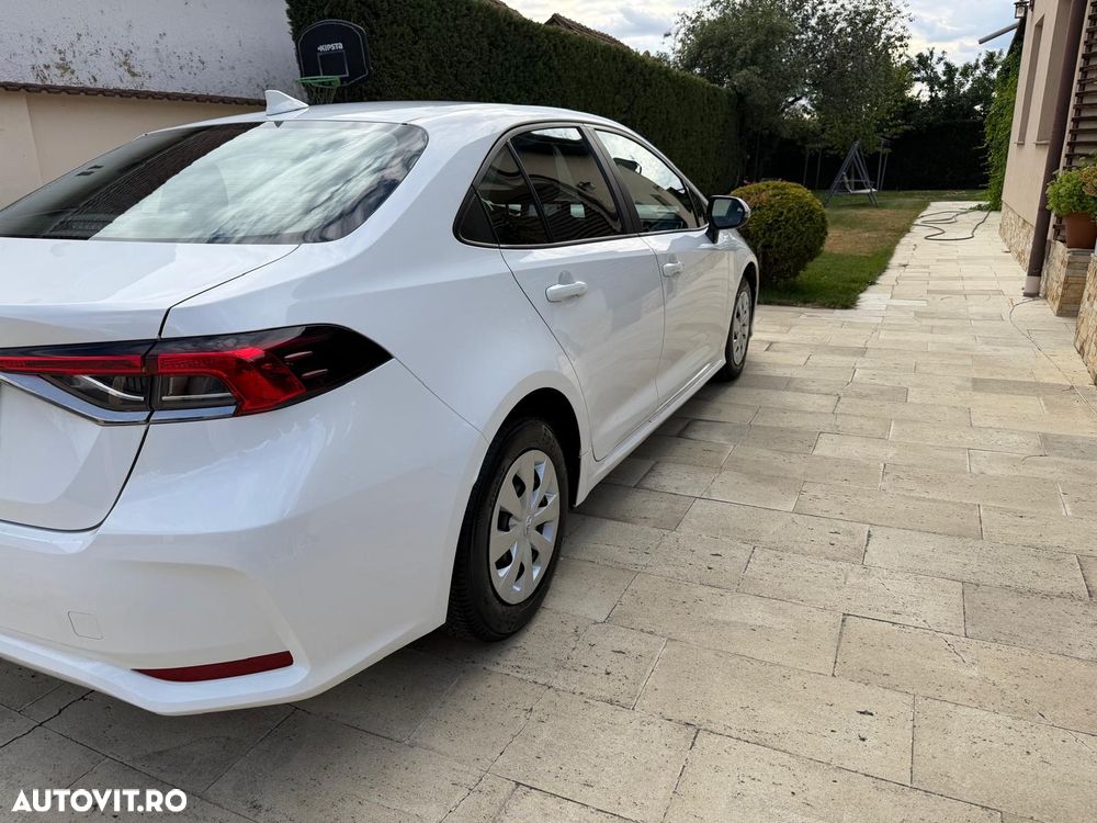 Toyota Corolla - 1