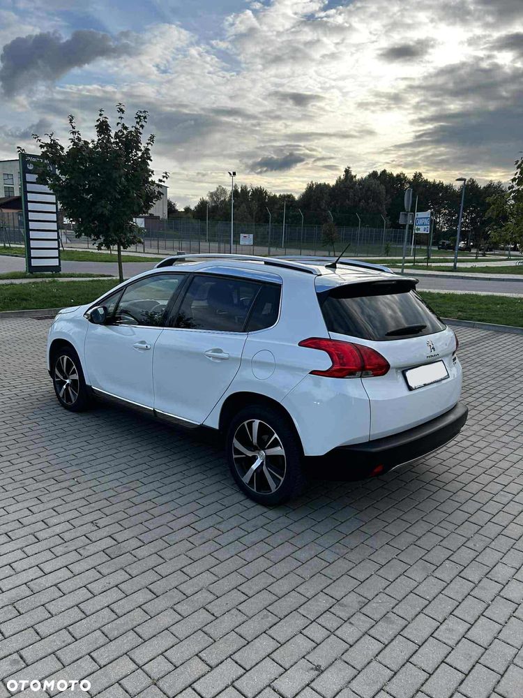 Peugeot 2008 1.6 e-HDi Allure S&S - 3
