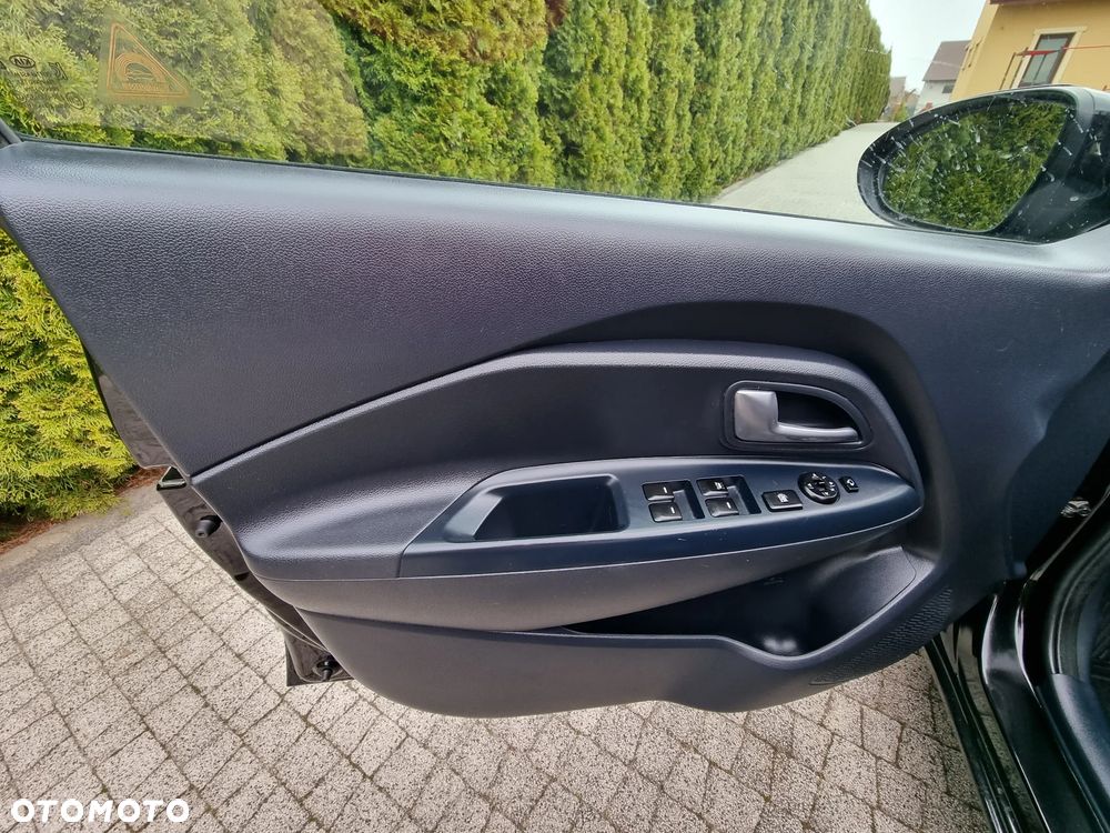 Kia Rio 1.2 Dream Team Edition - 13