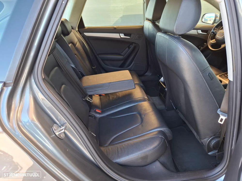 Audi A4 Avant 2.0 TDI Business Line - 46