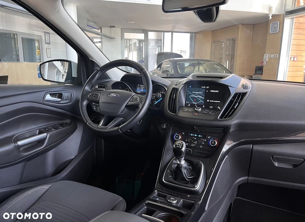 Ford Kuga 2.0 TDCi 4x2 Titanium - 23