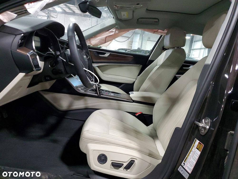 Audi A6 Limousine - 8