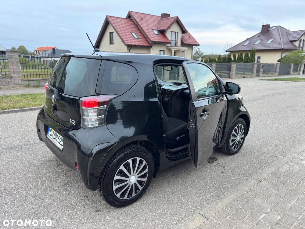 Toyota iQ 1.0 Multidrive + - 39