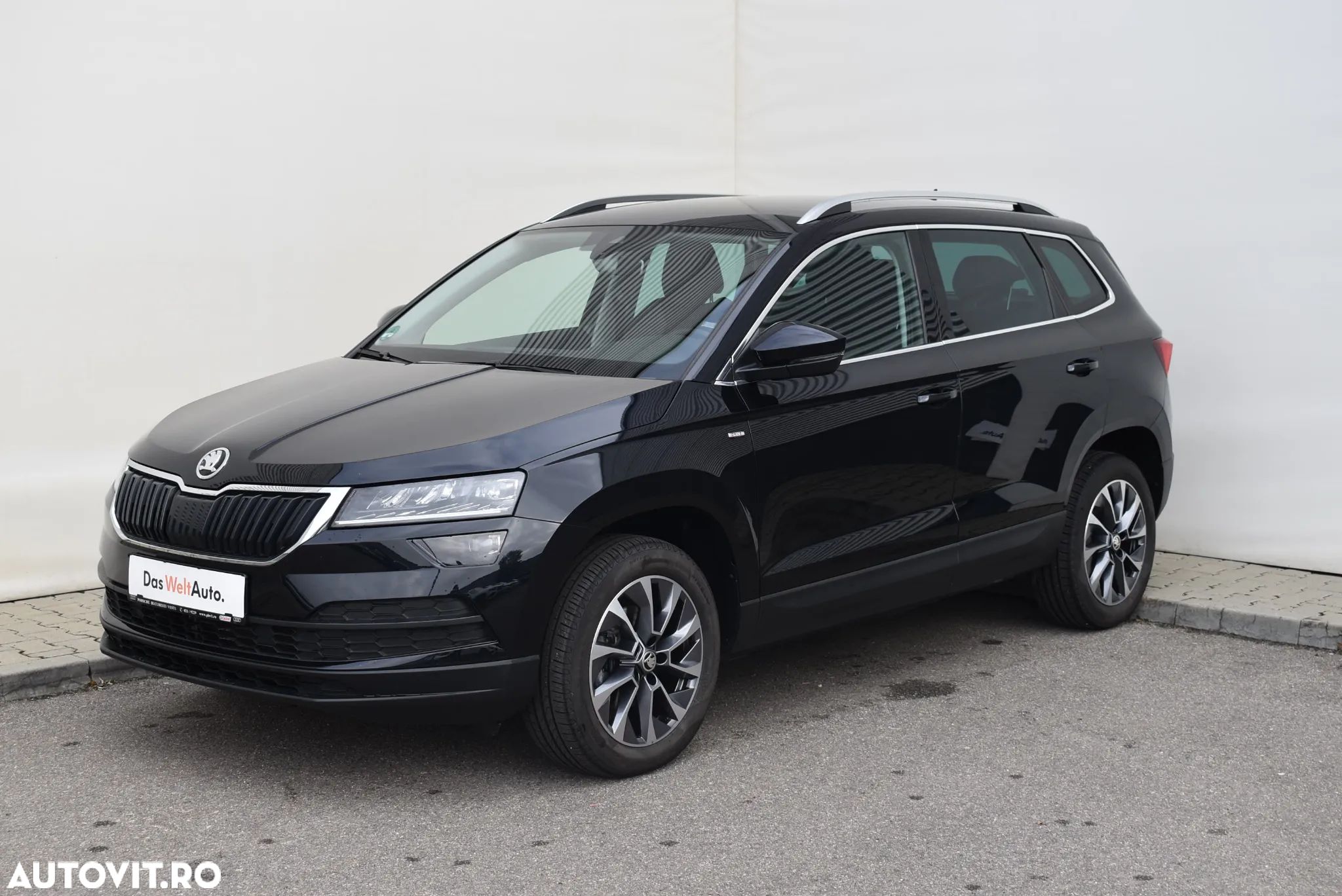 Skoda Karoq 1.5 TSI ACT DSG Ambition - 1