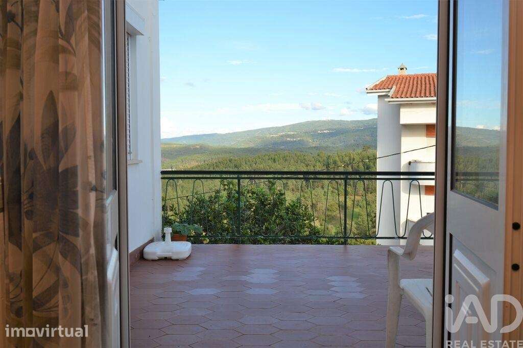 Casa / Villa T3 em São Miguel, Santa Eufémia e Rabaçal de 180,00 m2 - Grande imagem: 5/24