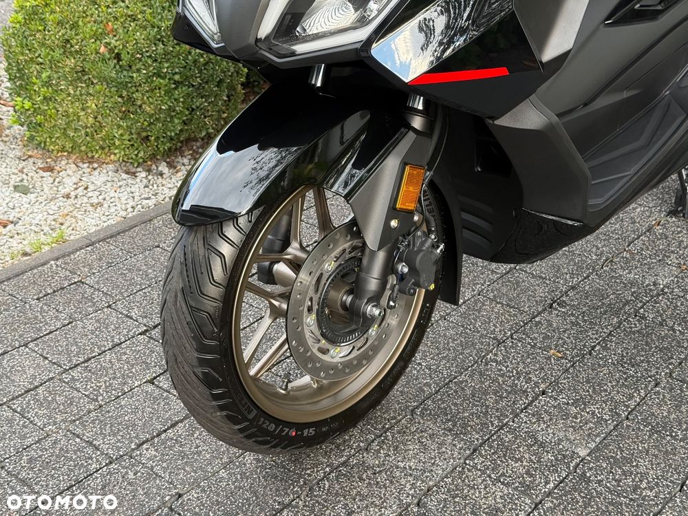 Honda NSS - 34