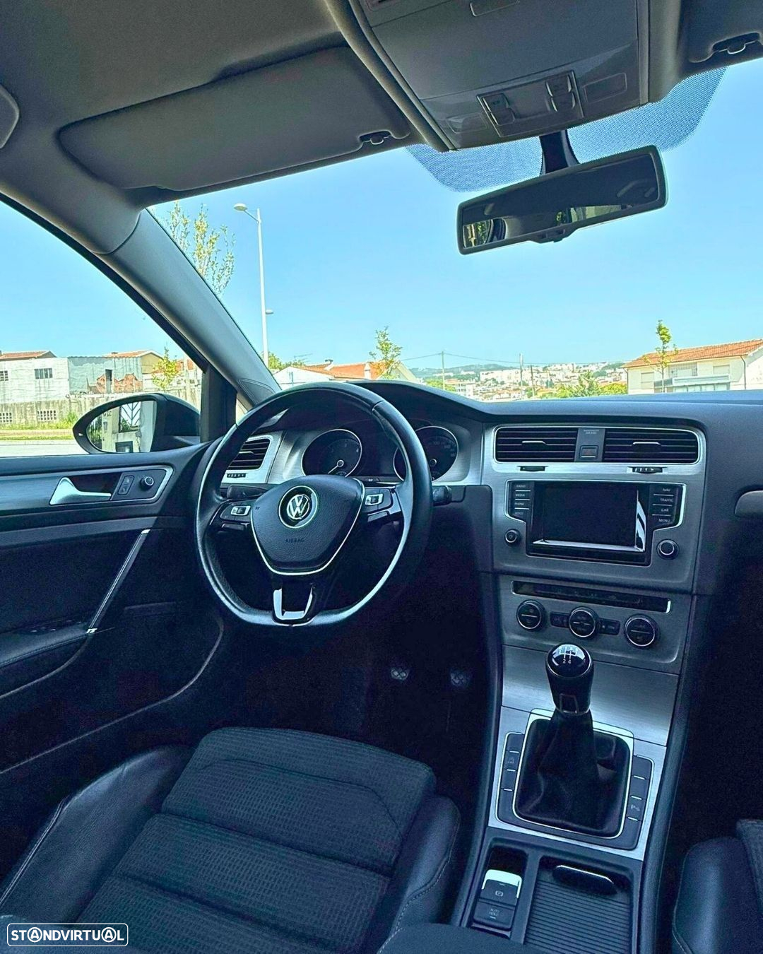 VW Golf 1.6 TDi Confortline - 15