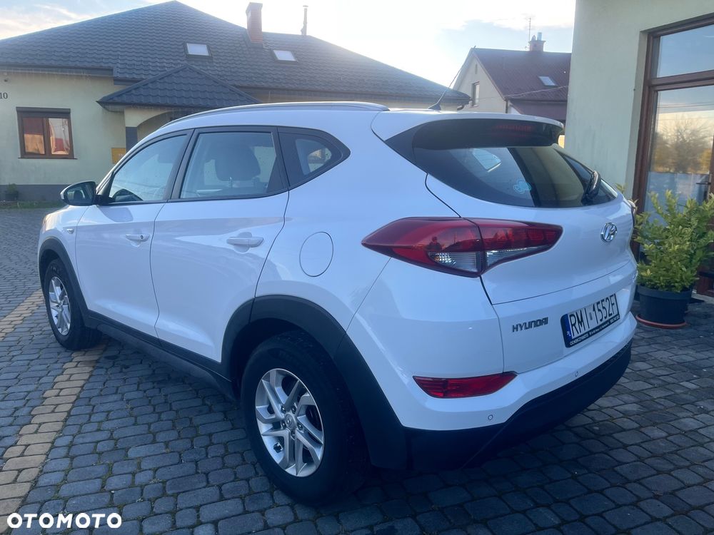 Hyundai Tucson blue 1.7 CRDi 2WD Trend - 10