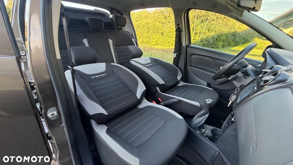 Dacia Sandero Stepway TCe 90 (S&S) Prestige - 21