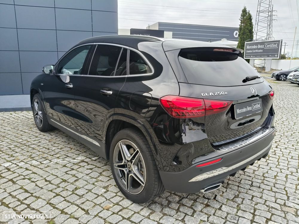 Mercedes-Benz GLA 250 e AMG Line - 13