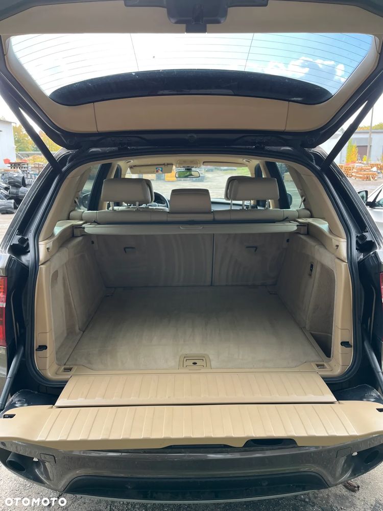 BMW X5 - 25
