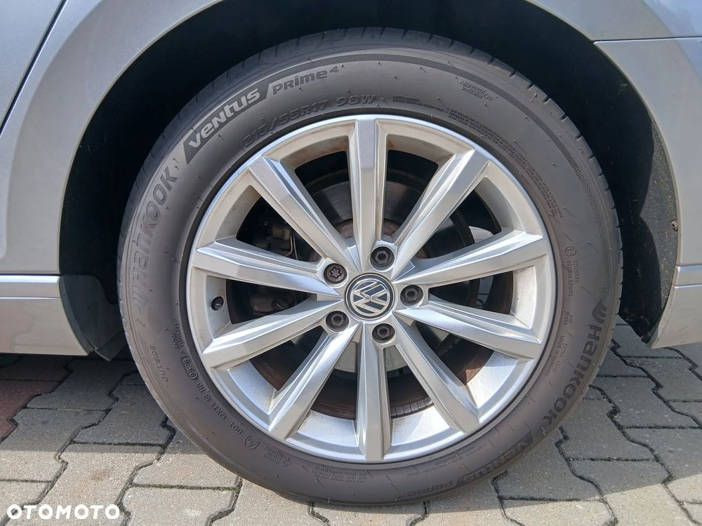 Volkswagen Passat 2.0 TDI SCR DSG Elegance - 10
