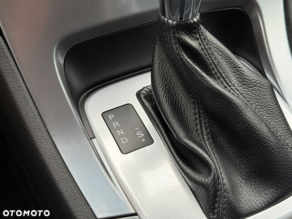 Ford Mondeo - 34