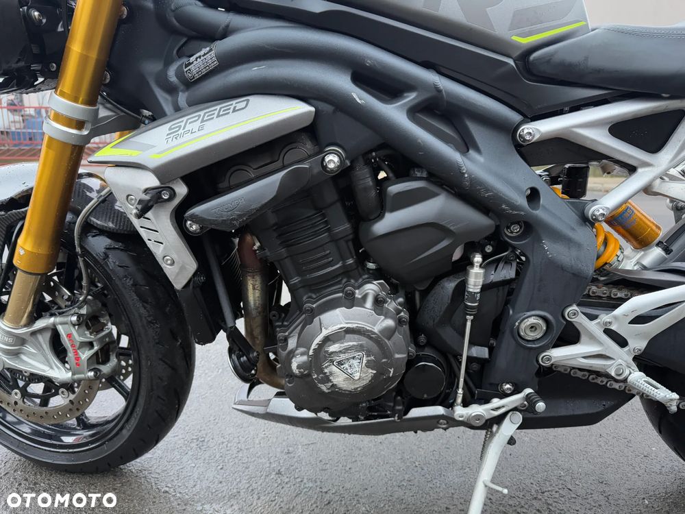 Triumph Speed Triple - 13