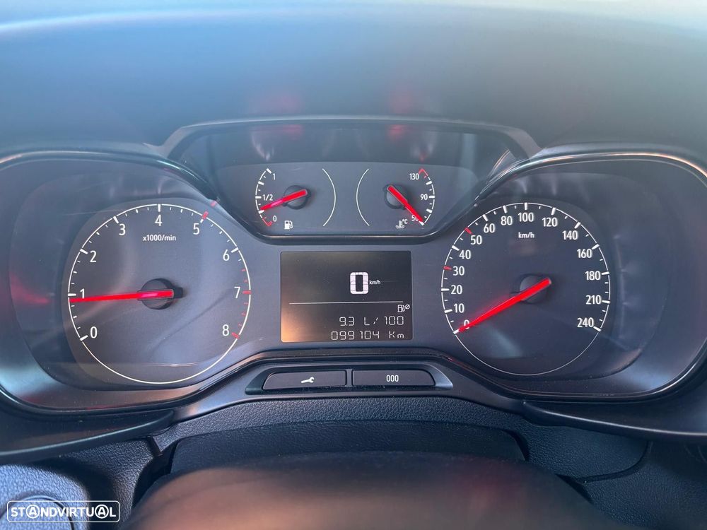 Opel Combo 1.5 102cv 3 LUG - LONGA - AC - IVA DEDUTÍVEL - 9