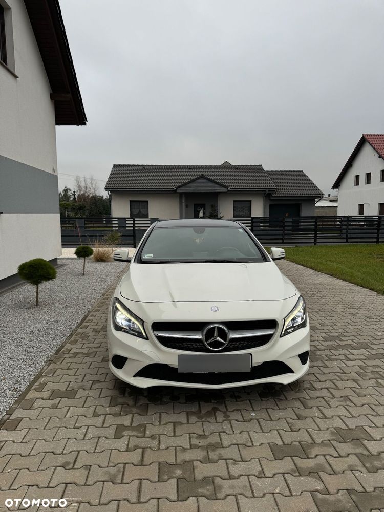 Mercedes-Benz CLA 250 7G-DCT - 2