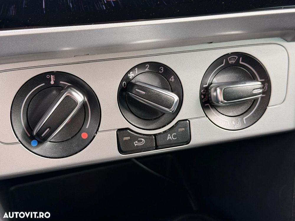 Volkswagen Polo 1.4 DSG Comfortline - 28