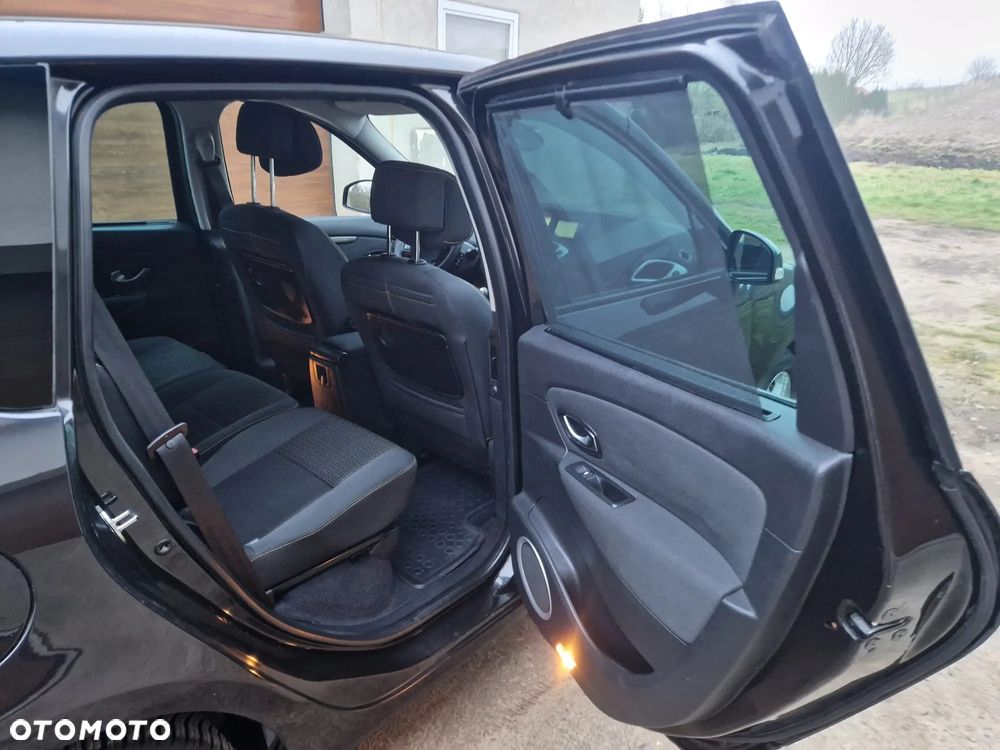 Renault Scenic TCe 130 Dynamique - 12