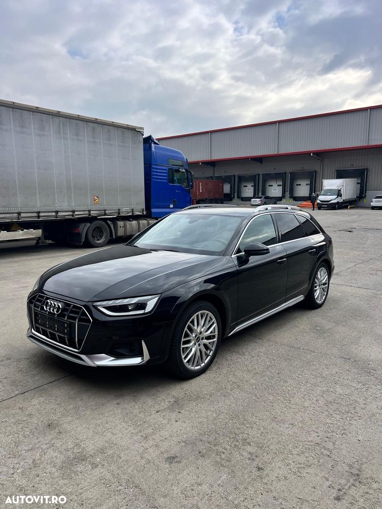 Audi A4 Limuzina 45 TFSI quattro S tronic MHEV Basic - 1