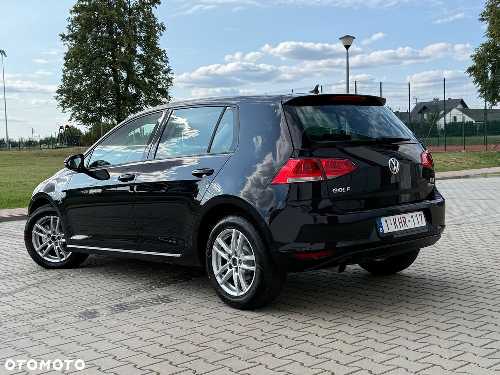 Volkswagen Golf 1.6 TDI BlueMotion Trendline - 3