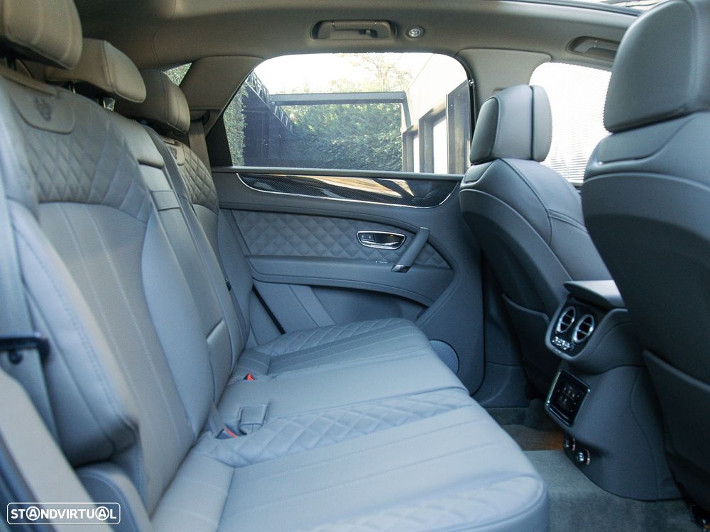 Bentley Bentayga V8 - 26