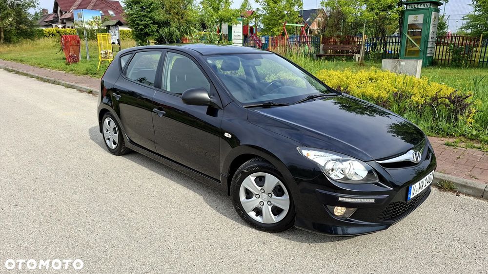 Hyundai i30 1.4 Blue Comfort - 11