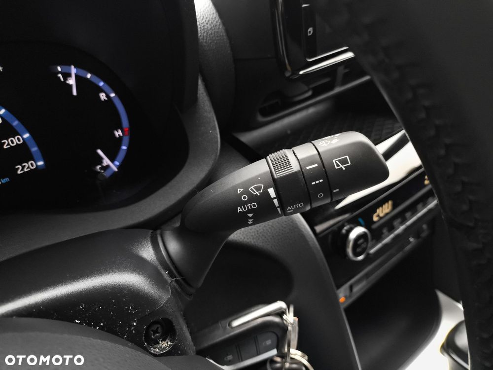 Toyota Yaris Cross Hybrid 1.5 Comfort - 26