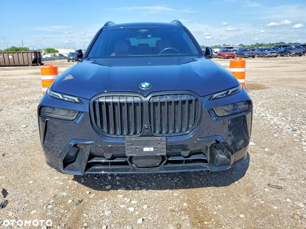 BMW X7 - 2