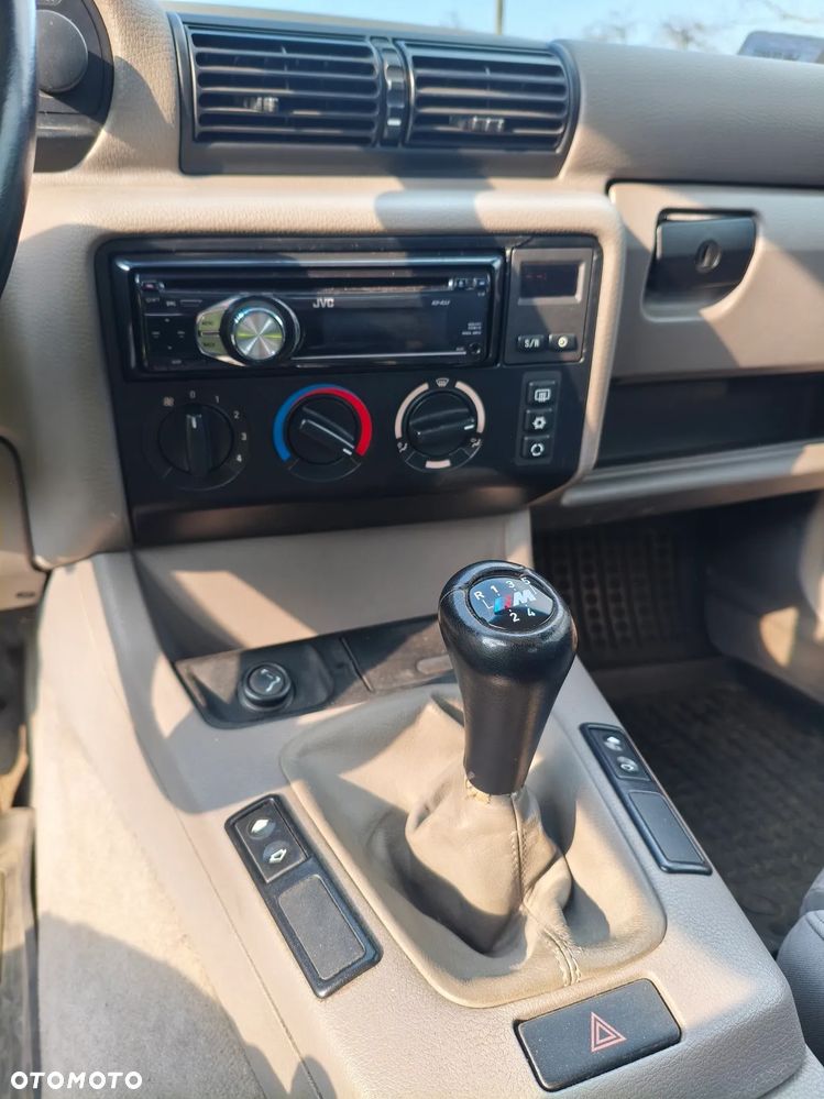 BMW Seria 3 - 21