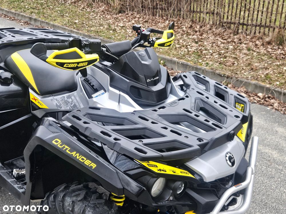 Can-Am Outlander - 25