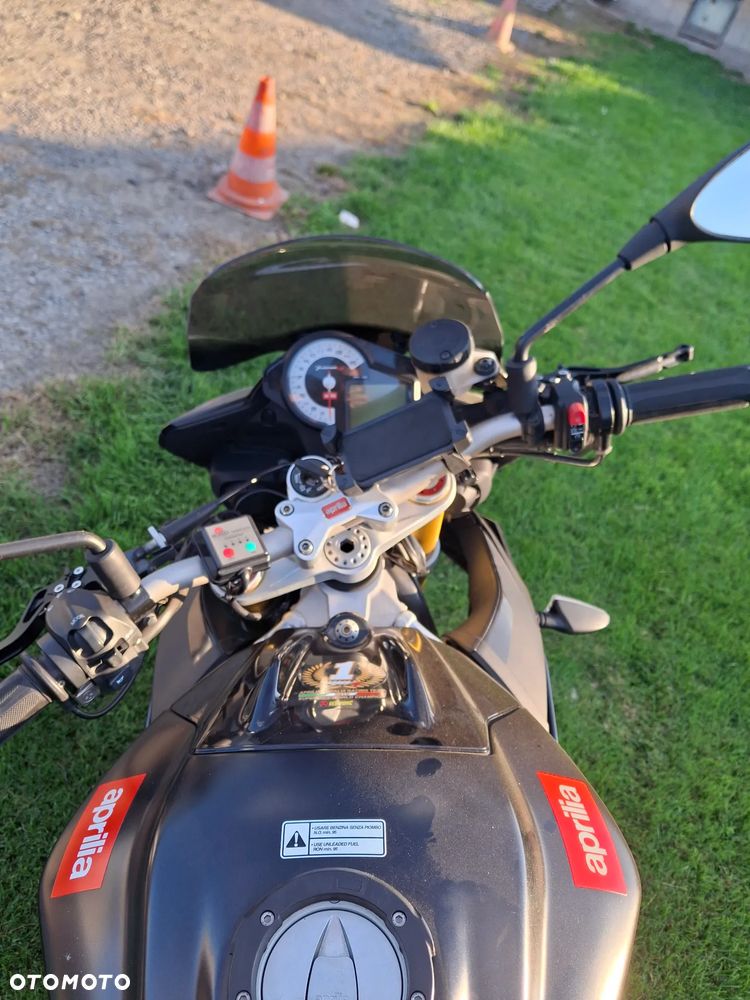 Aprilia Tuono - 11