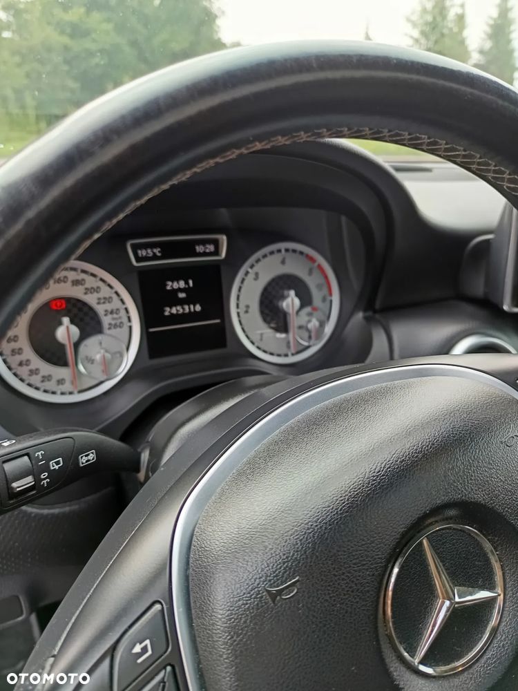 Mercedes-Benz Klasa A 180 CDI AMG Line - 18