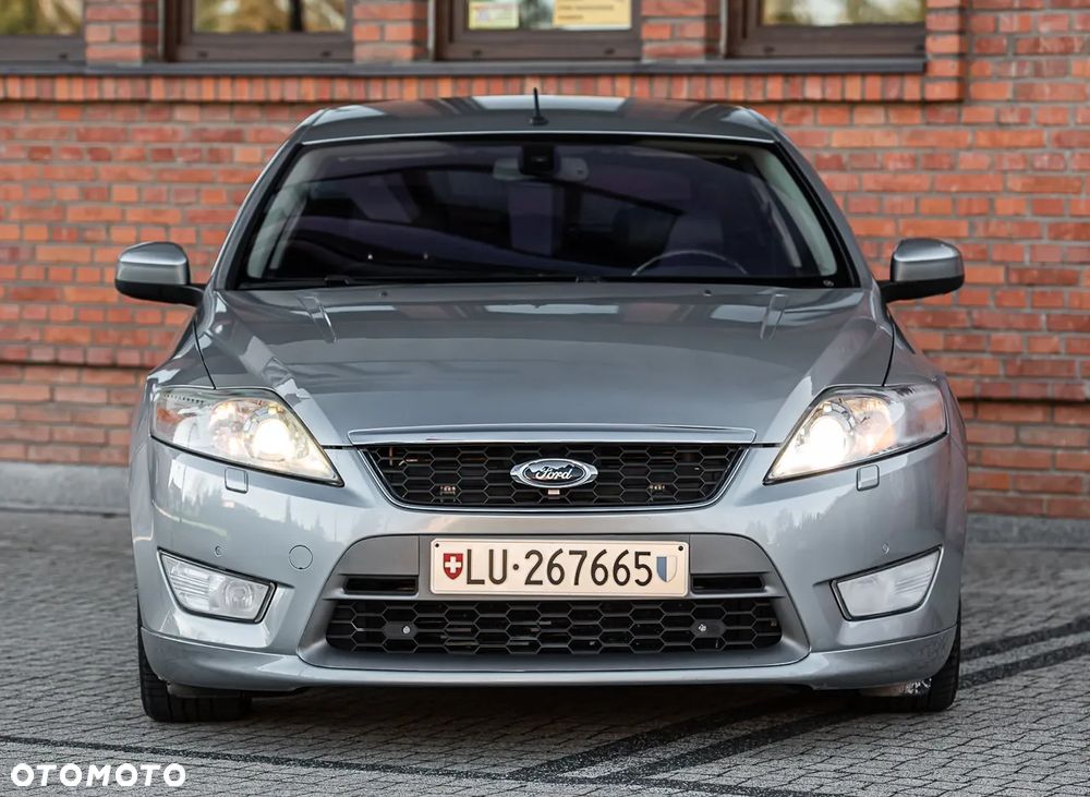 Ford Mondeo 2.5 Black Magic - 4